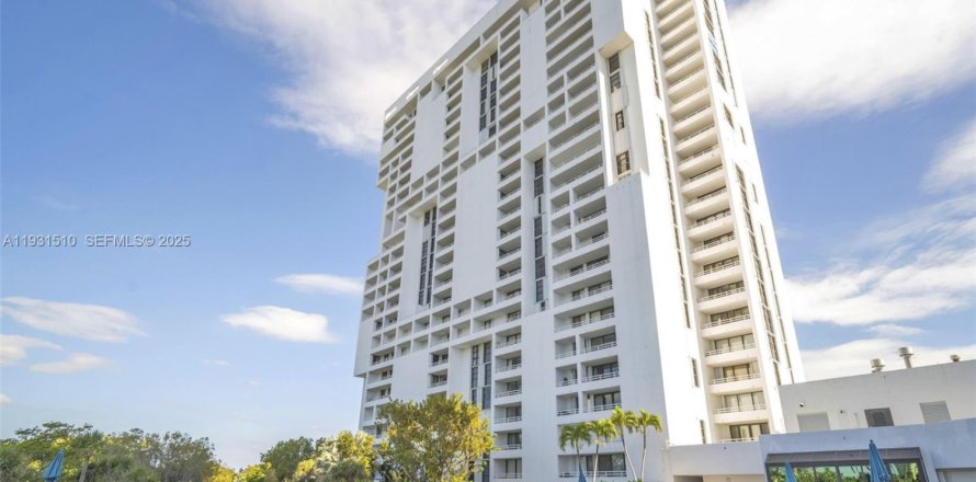 Condominio en Aventura, Florida, 2 dormitorios № 1990133