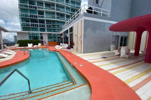 Condominio en alquiler en Miami, Florida, 1 dormitorio, 66.8 m2 № 2026418 - foto 10