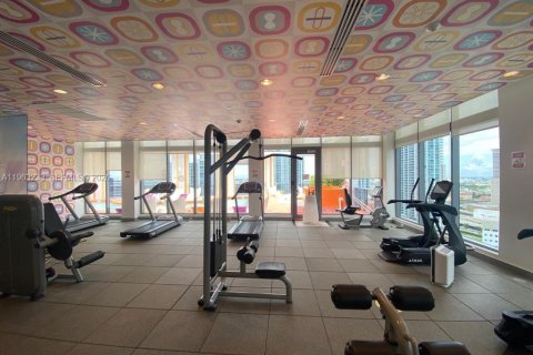 Condominio en alquiler en Miami, Florida, 1 dormitorio, 66.8 m2 № 2026418 - foto 8