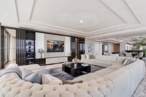 Copropriété à vendre à Bal Harbour, Floride: 3 chambres, 388.8 m2 № 1925741 - photo 10