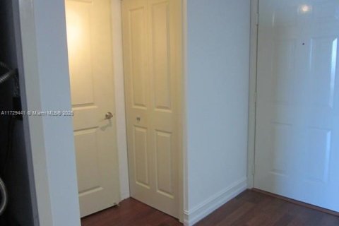 Copropriété à vendre à Miami, Floride: 1 chambre, 58.53 m2 № 2059766 - photo 22