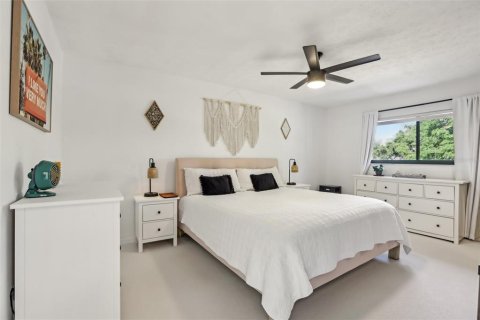 Villa ou maison à vendre à Brandon, Floride: 4 chambres, 218.04 m2 № 1725753 - photo 30