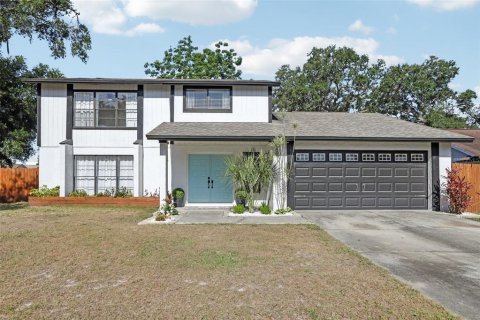 Villa ou maison à vendre à Brandon, Floride: 4 chambres, 218.04 m2 № 1725753 - photo 2