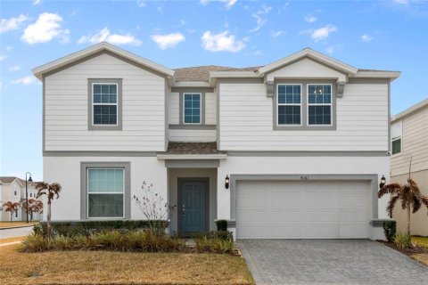 Casa en Davenport, Florida 10 dormitorios, 408.68 m2 № 2363158