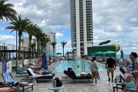 Купить кондоминиум в Холливуд, Флорида 2 спальни, 99.87м2, № 2005757 - фото 4