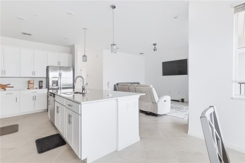 Condo in Venice, Florida, 2 bedrooms in WELLEN PARK  № 2378059 - photo 6