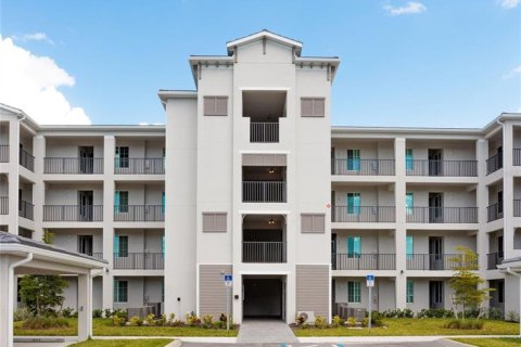 Condo in Venice, Florida, 2 bedrooms in WELLEN PARK  № 2378059