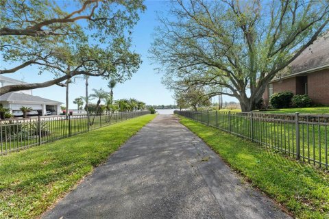 Terreno en venta en Tarpon Springs, Florida № 1615165 - foto 22