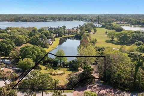 Terreno en venta en Tarpon Springs, Florida № 1615165 - foto 1