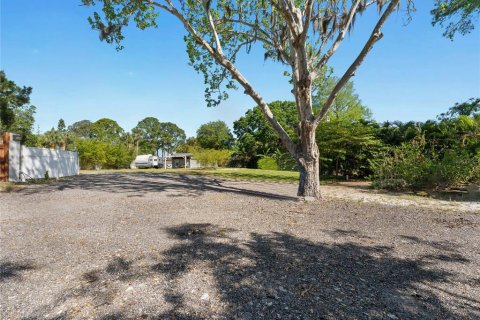Terreno en venta en Tarpon Springs, Florida № 1615165 - foto 11