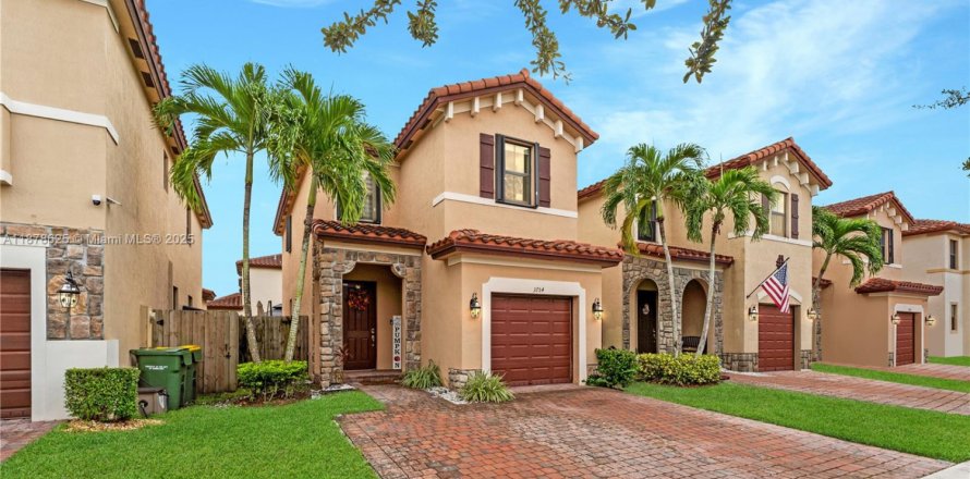 Villa ou maison à Homestead, Floride 4 chambres, 164.25 m2 № 1928656