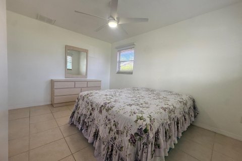 Villa ou maison à vendre à Port St. Lucie, Floride: 2 chambres, 110 m2 № 2426194 - photo 18