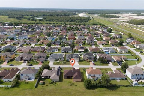 Casa en venta en Kissimmee, Florida, 3 dormitorios, 174.28 m2 № 1838868 - foto 6