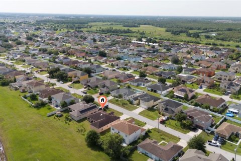 Casa en venta en Kissimmee, Florida, 3 dormitorios, 174.28 m2 № 1838868 - foto 7