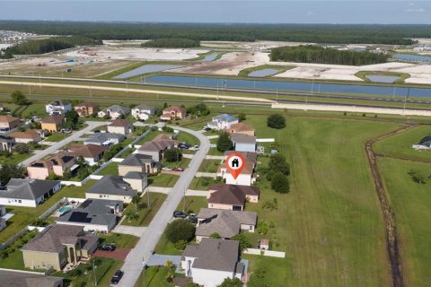 Casa en venta en Kissimmee, Florida, 3 dormitorios, 174.28 m2 № 1838868 - foto 5