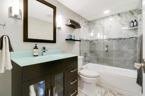 Adosado en venta en Palm Beach Gardens, Florida, 2 dormitorios, 138.52 m2 № 2240172 - foto 11