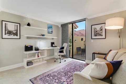 Adosado en venta en Palm Beach Gardens, Florida, 2 dormitorios, 138.52 m2 № 2240172 - foto 9