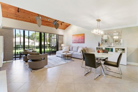Adosado en venta en Palm Beach Gardens, Florida, 2 dormitorios, 138.52 m2 № 2240172 - foto 16