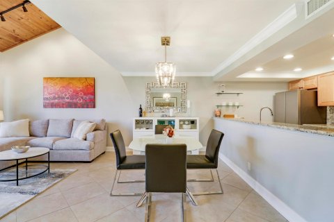 Adosado en venta en Palm Beach Gardens, Florida, 2 dormitorios, 138.52 m2 № 2240172 - foto 17