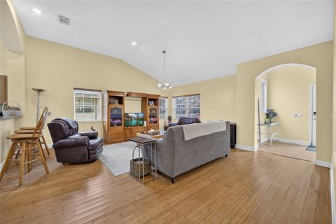 Casa en alquiler en Orlando, Florida, 3 dormitorios, 144.74 m2 № 2226689 - foto 4