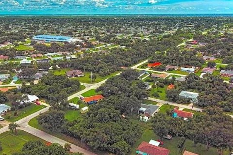 Land in Port Charlotte, Florida № 2164286 - photo 2