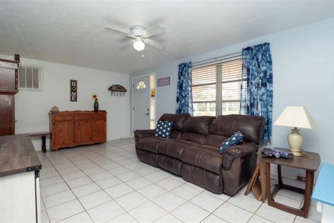 House in Holiday, Florida 2 bedrooms, 111.48 sq.m. № 1902066 - photo 7