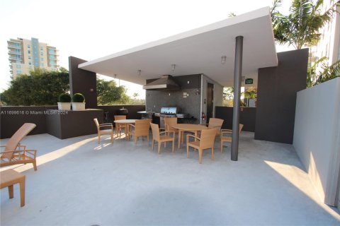Condo in Fort Lauderdale, Florida, 1 bedroom  № 1455465 - photo 14
