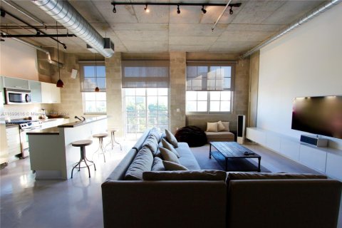 Condo in Fort Lauderdale, Florida, 1 bedroom  № 1455465 - photo 10