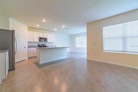 House in Wesley Chapel, Florida 3 bedrooms, 182.18 sq.m. № 2238349 - photo 17