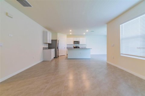 House in Wesley Chapel, Florida 3 bedrooms, 182.18 sq.m. № 2238349 - photo 19