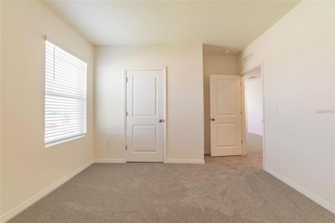 House in Wesley Chapel, Florida 3 bedrooms, 182.18 sq.m. № 2238349 - photo 29