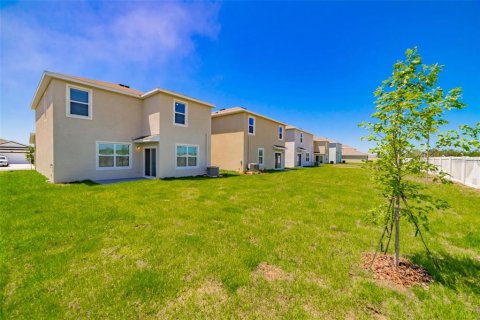 House in Wesley Chapel, Florida 3 bedrooms, 182.18 sq.m. № 2238349 - photo 9