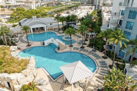 Condo in Tampa, Florida, 2 bedrooms  № 2223029 - photo 19