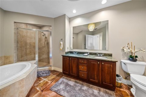 Condo in Tampa, Florida, 2 bedrooms  № 2223029 - photo 15