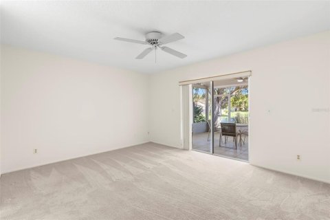 House in Saint Petersburg, Florida 3 bedrooms, 156.91 sq.m. № 2148776 - photo 28