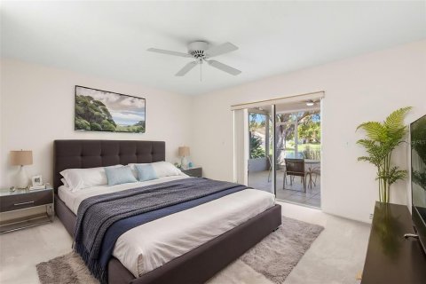 House in Saint Petersburg, Florida 3 bedrooms, 156.91 sq.m. № 2148776 - photo 27