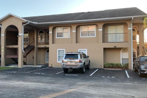 Condo in Kissimmee, Florida, 4 bedrooms  № 2143777