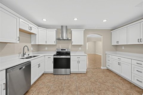 Villa ou maison à vendre à Tarpon Springs, Floride: 3 chambres, 179.21 m2 № 2353344 - photo 13