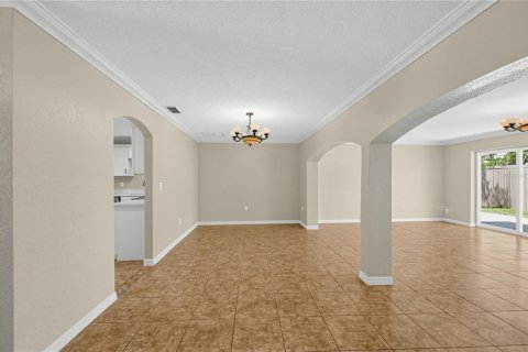 Villa ou maison à vendre à Tarpon Springs, Floride: 3 chambres, 179.21 m2 № 2353344 - photo 15