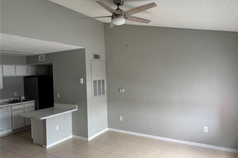 Condo in Kissimmee, Florida, 1 bedroom № 1843054 - photo 3