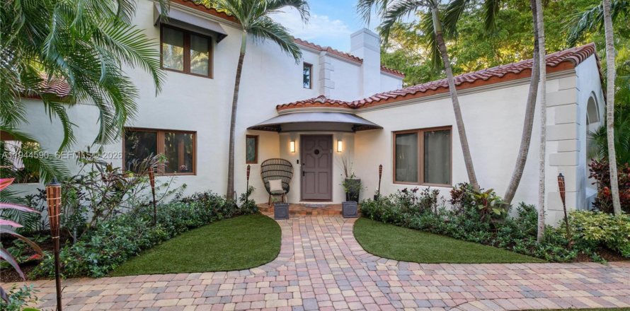 Villa ou maison à Miami Beach, Floride 3 chambres, 223.89 m2 № 2001100