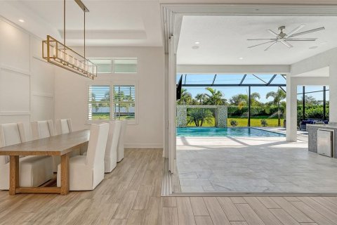 Villa ou maison à vendre à Lakewood Ranch, Floride: 4 chambres, 384.06 m2 № 2423925 - photo 18