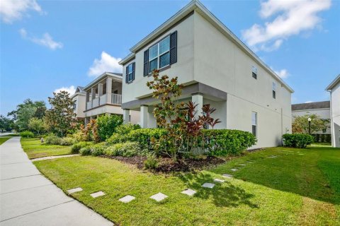 Casa en venta en Orlando, Florida, 4 dormitorios, 192.96 m2 № 1885637 - foto 3