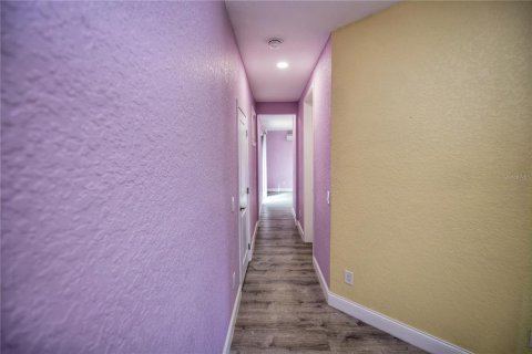 Casa en venta en Edgewater, Florida, 4 dormitorios, 277.22 m2 № 2383632 - foto 20