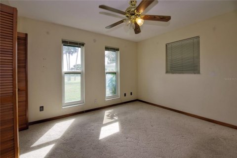 Casa en venta en Edgewater, Florida, 4 dormitorios, 277.22 m2 № 2383632 - foto 11