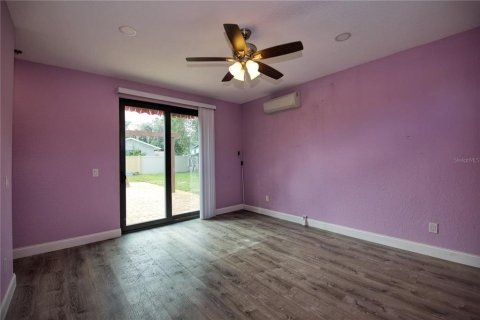Casa en venta en Edgewater, Florida, 4 dormitorios, 277.22 m2 № 2383632 - foto 24
