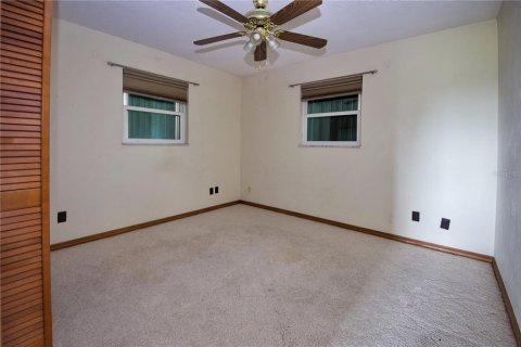 Casa en venta en Edgewater, Florida, 4 dormitorios, 277.22 m2 № 2383632 - foto 13