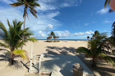 Copropriété à louer à Fort Lauderdale, Floride: 2 chambres, 118.26 m2 № 2261707 - photo 7