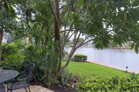 Copropriété à louer à Fort Lauderdale, Floride: 2 chambres, 118.26 m2 № 2261707 - photo 11