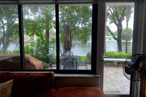 Copropriété à louer à Fort Lauderdale, Floride: 2 chambres, 118.26 m2 № 2261707 - photo 8